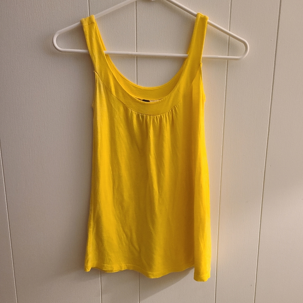 Flowy yellow top